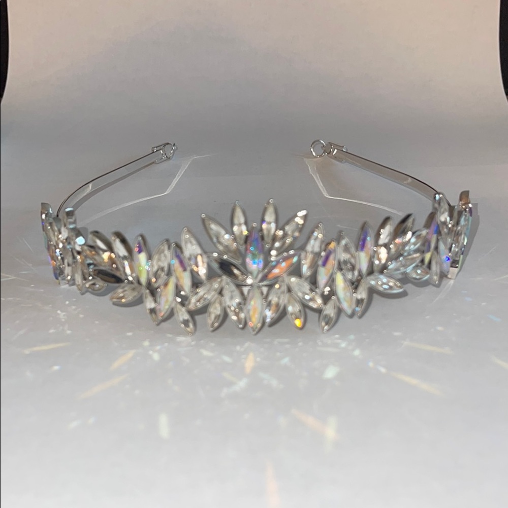 Swarovski Silver Crystal Hair Tiara - Picture 4 of 5